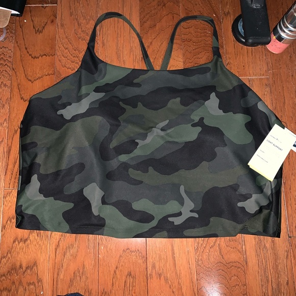 Old Navy Other - 2X Light support sports bra from Old Navy